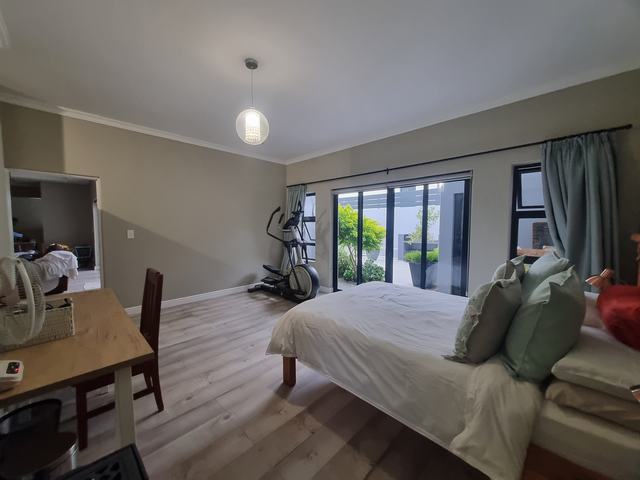 3 Bedroom Property for Sale in Mount Royal Golf Estate Western Cape